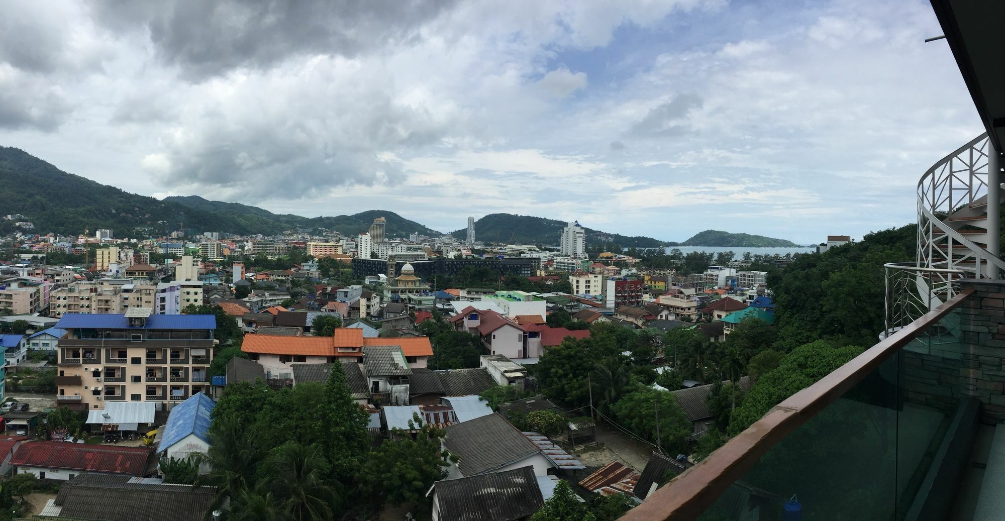 Patong Emerald Terrace Condo Phuket المظهر الخارجي الصورة